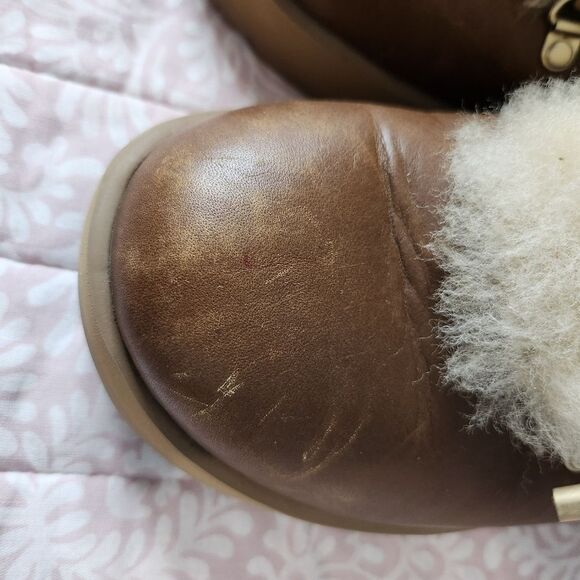 Ugg Viki Waterproof Boot Brown Suede Leather - Picture 6 of 7